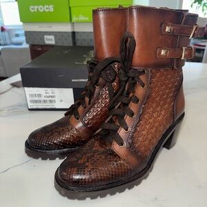 Cuadra brand Textured Women's Boots